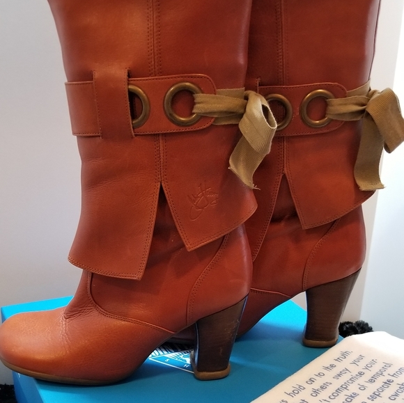 John Fluevog boots - Picture 4 of 8